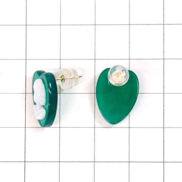 New K18YG Green Agate Shell Earrings Heart 