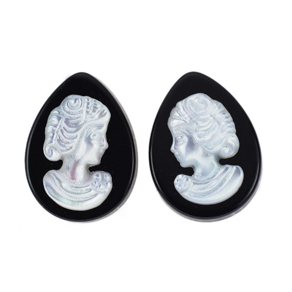 New K18YG onyx shell earrings pair shape 