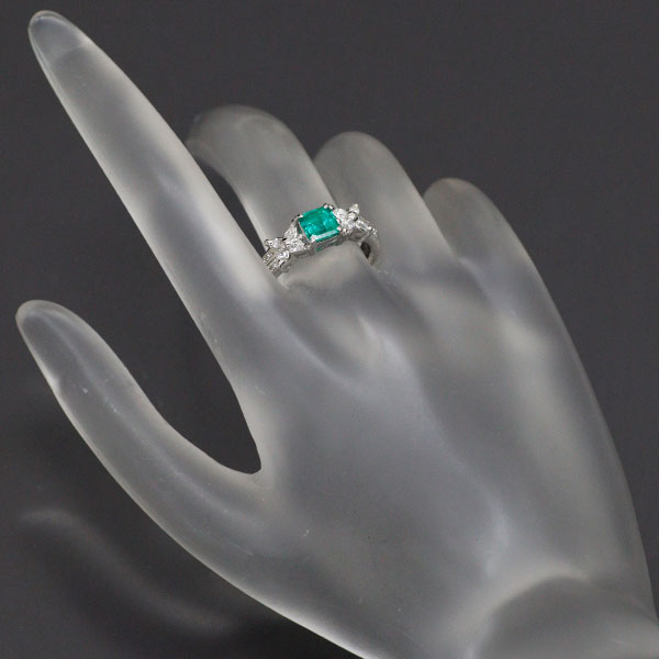 Pt900 Emerald Diamond Ring 0.78ct D0.32ct 
