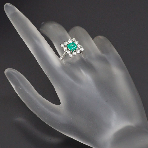 Pt900 Emerald Diamond Ring 0.91ct D1.00ct 