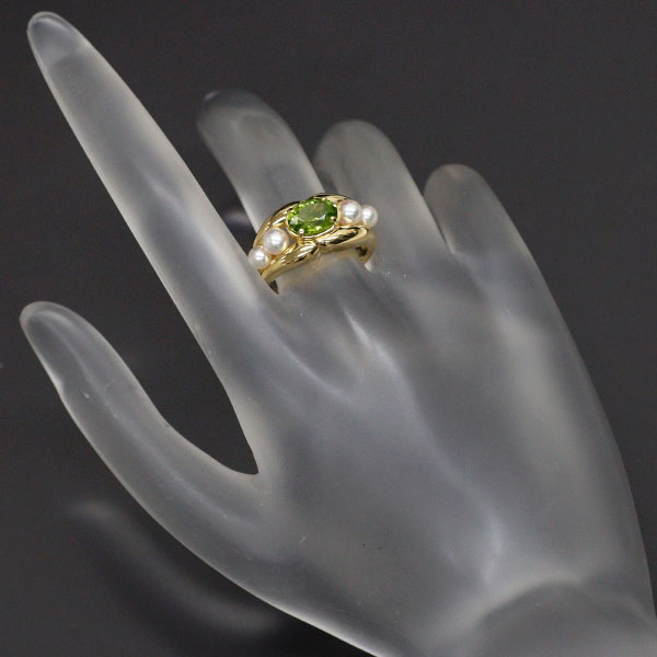 MIKIMOTO K18YG Peridot Akoya Baby Pearl Ring 1.07ct Diameter approx. 3.5-4.0mm 