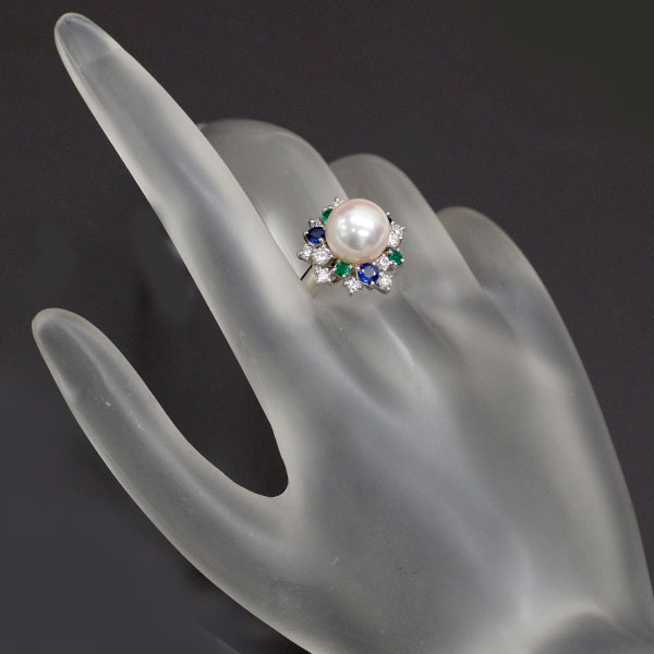 Pt900 Akoya pearl, sapphire, emerald, diamond ring, diameter approx. 9.7mm, S0.58ct, E0.15ct, D0.60ct 