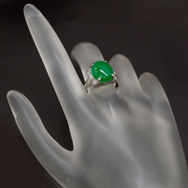 Pt900 Jade Diamond Ring 5.48ct D0.33ct 