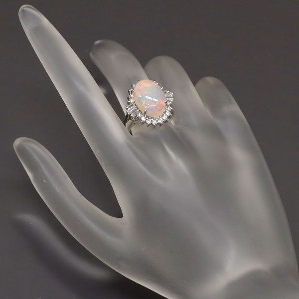 Pt900 Opal Diamond Ring 5.122ct D0.64ct 