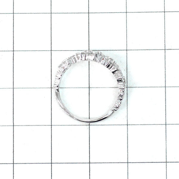 K18WG ダイヤモンド リング 0.70ct  フラワー