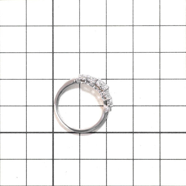 Pt950 ダイヤモンド リング 0.65ct フラワー