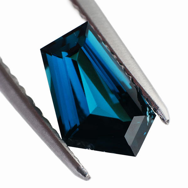 新品 マダガスカル産サファリン ルース 0.956ct 希少石 レアストーン 【エスコレ】