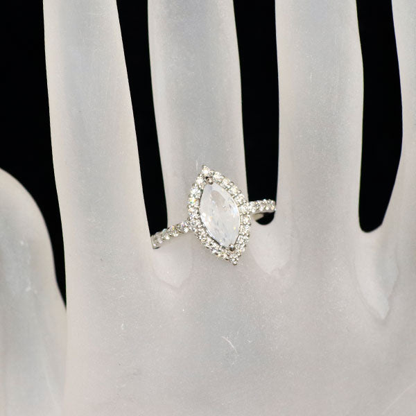 新品 Pt950 ファンシーホワイトダイヤモンド ダイヤモンド リング 1.518ct FW I2 D0.50ct 【エスコレ】
